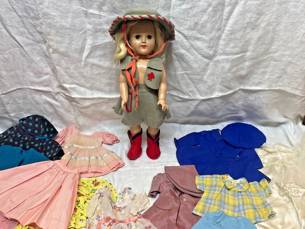 Ideal P-91 Toni Doll 15” Blonde 1950's with LOTS of Clothes!